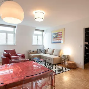 Living - Pilgramgasse Apartamento